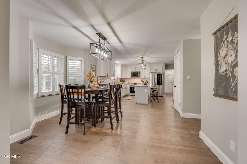 Photo #11: 511 Old Stage Road