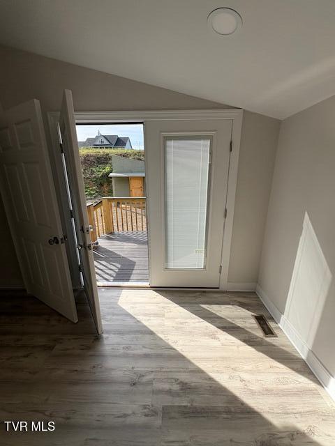 Photo #57: 2496 Siam Road