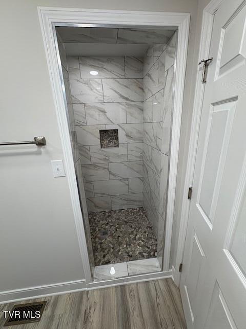 Photo #54: 2496 Siam Road