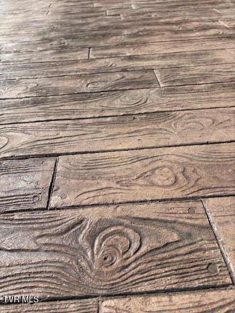 Photo #22: 2496 Siam Road