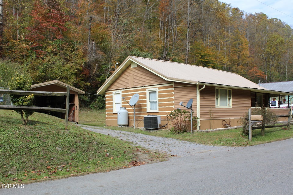 Photo #6: 2301 Monarch Road