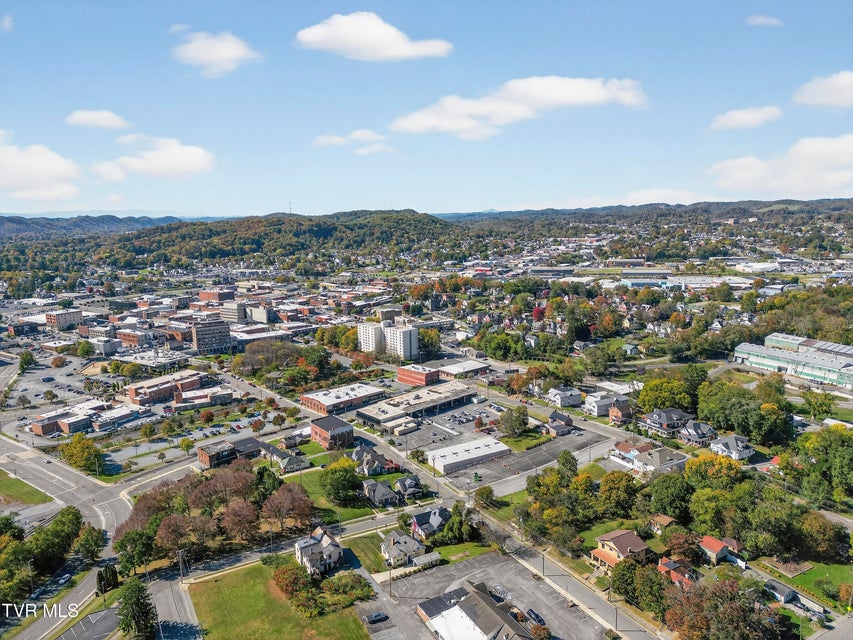 Photo #41: 504 Russell Street Street