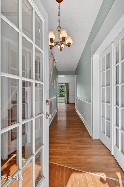 Photo #6: 504 Russell Street Street