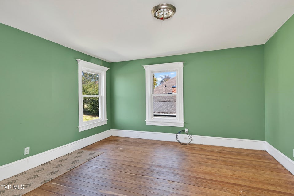 Photo #30: 504 Russell Street Street