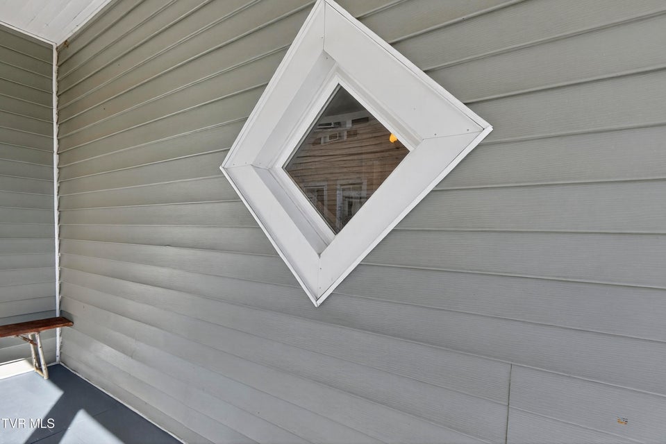 Photo #4: 504 Russell Street Street