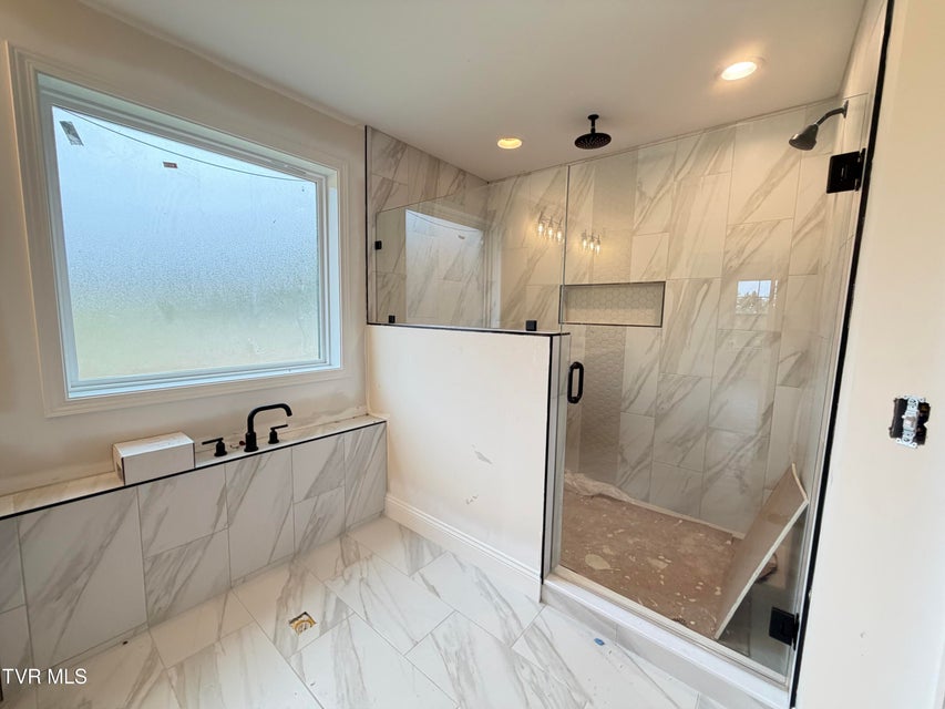 Photo #12: 722 Tavern Hill Road