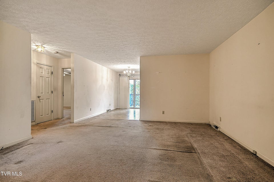 Photo #9: 181 Woodcrest Lane