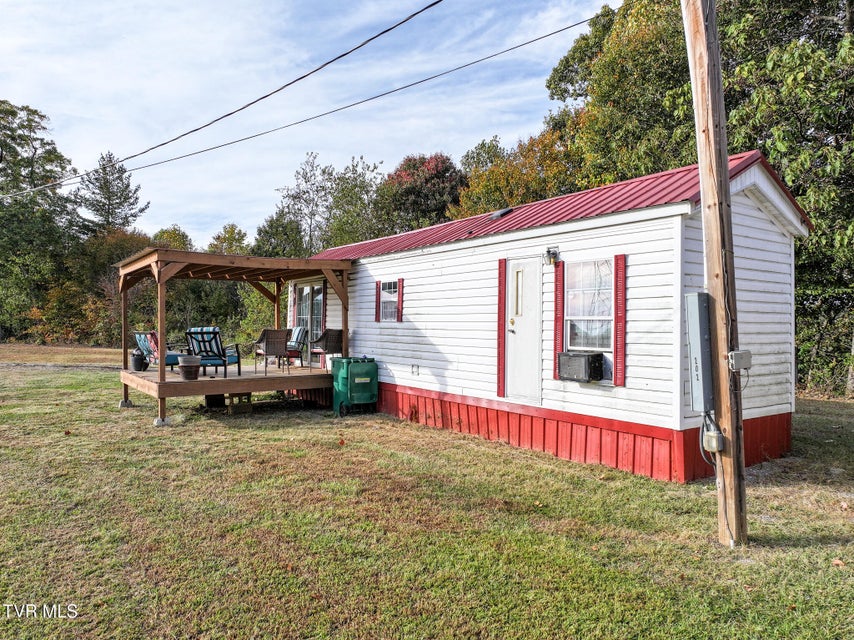 Photo #6: 202 Tweed Road