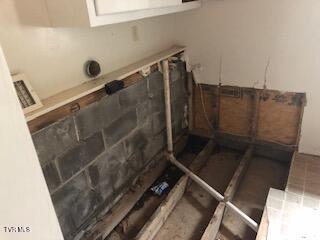 Photo #14: 3043 Lewis Creek Road