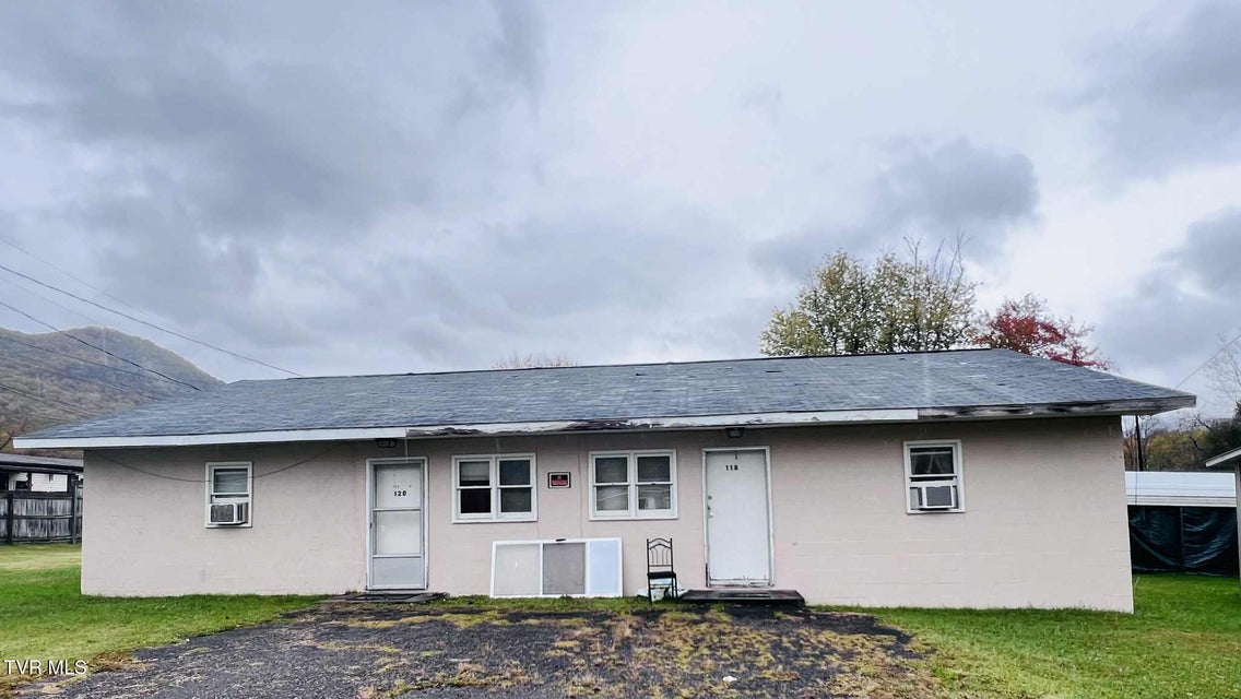 Photo #4: 2809 2nd Avenue