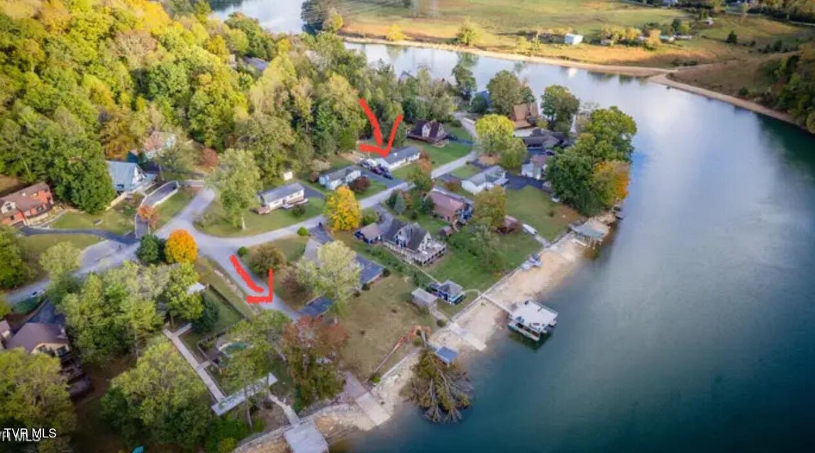 Photo #33: 333 Boone Lake Circle