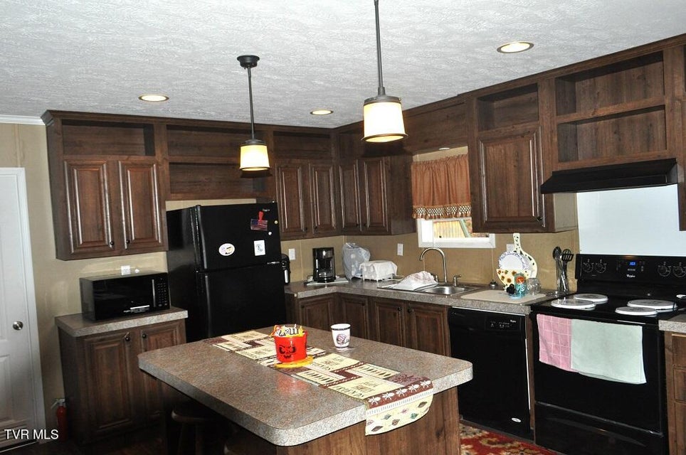 Photo #6: 6004 Powell River Rd. Road