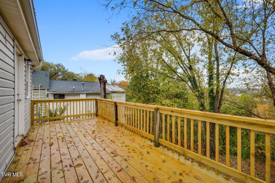 Photo #6: 1654 Pierce Street