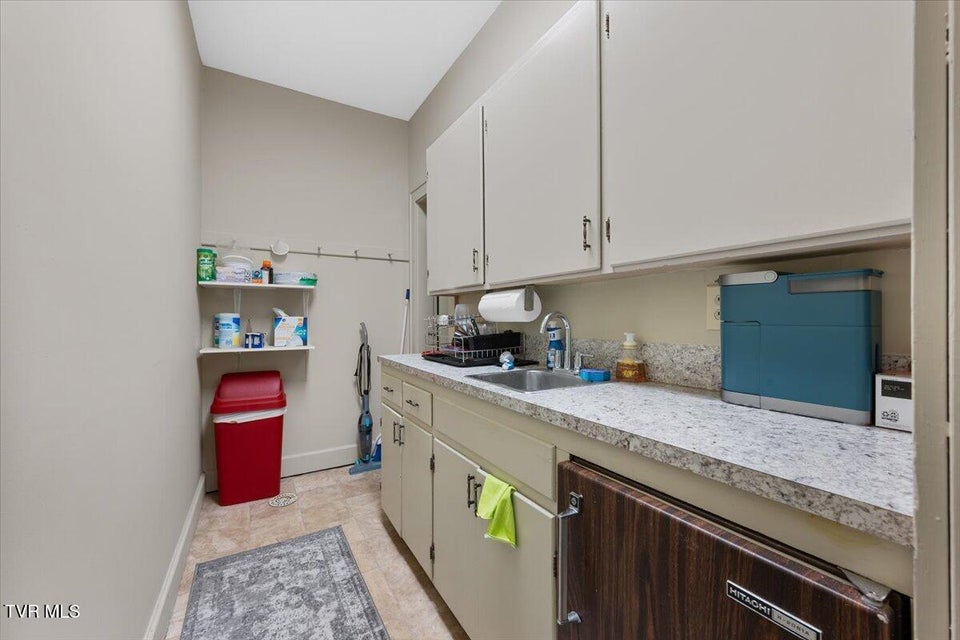 Photo #15: 121 Russell Road