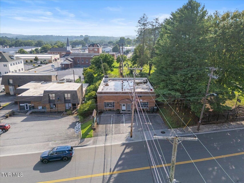 Photo #30: 121 Russell Road