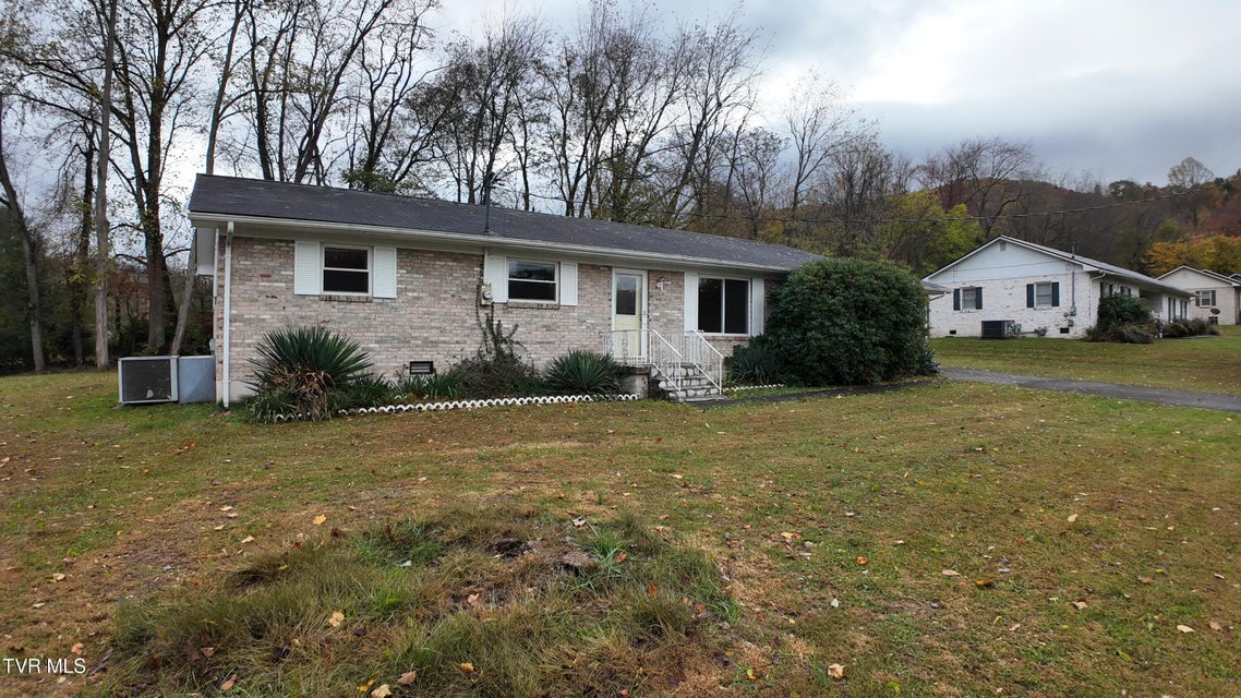 Photo #6: 111 Myrtle Avenue