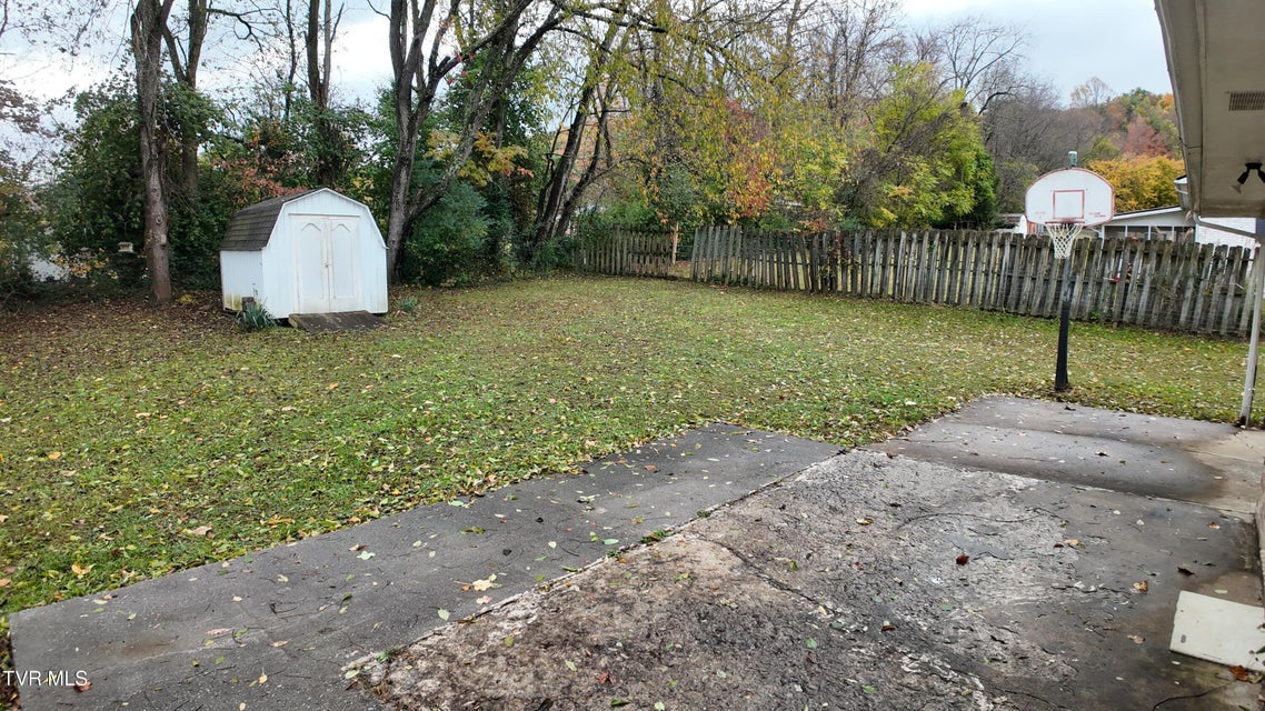 Photo #9: 111 Myrtle Avenue