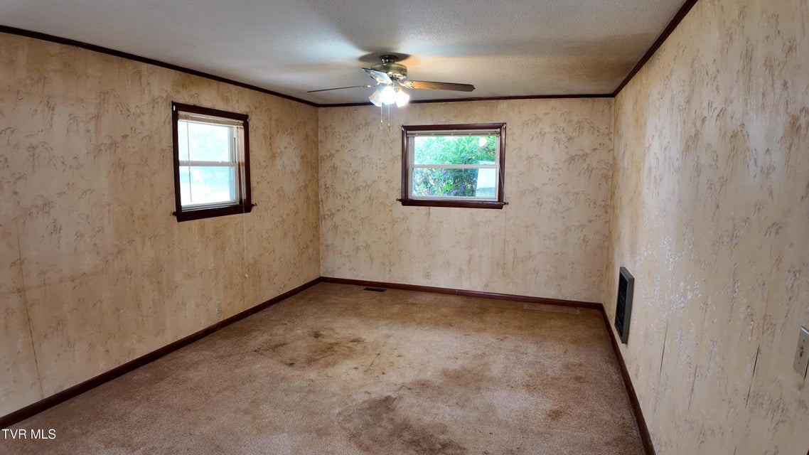 Photo #17: 111 Myrtle Avenue