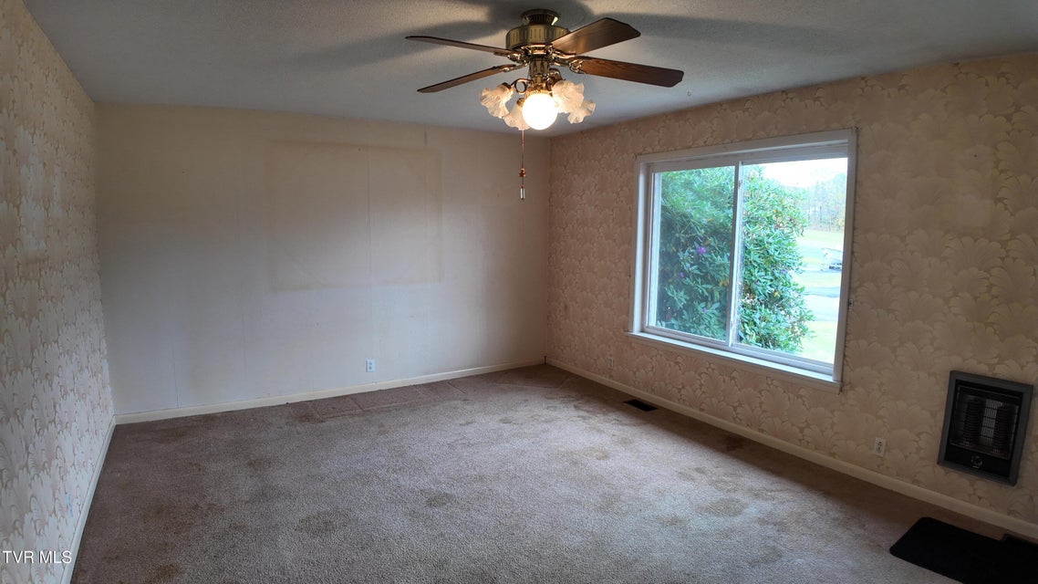 Photo #20: 111 Myrtle Avenue