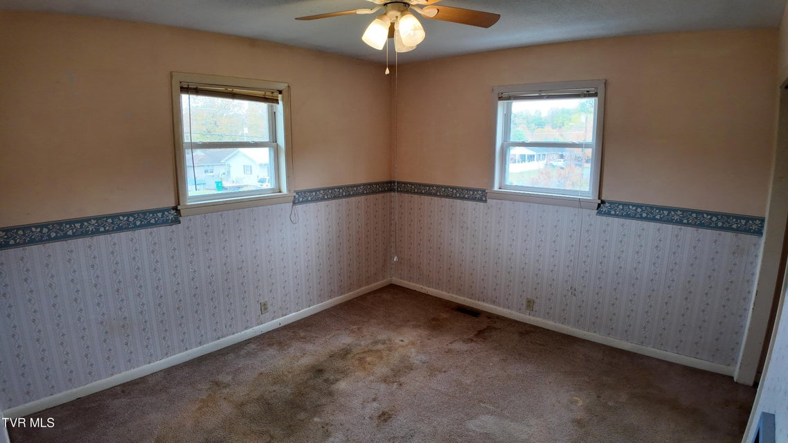 Photo #47: 111 Myrtle Avenue