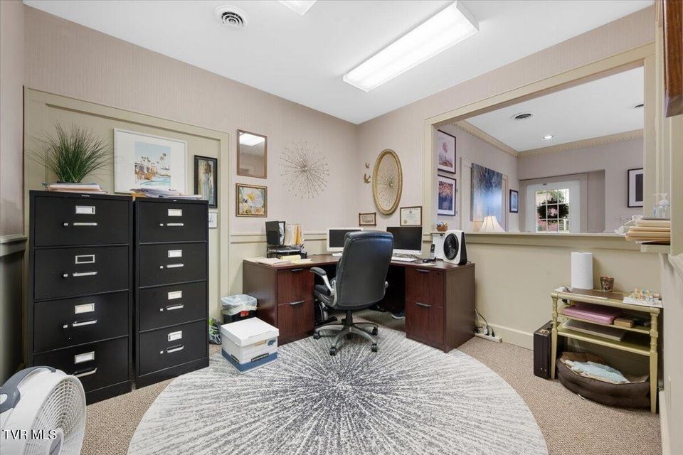 Photo #10: 121 Russell Road