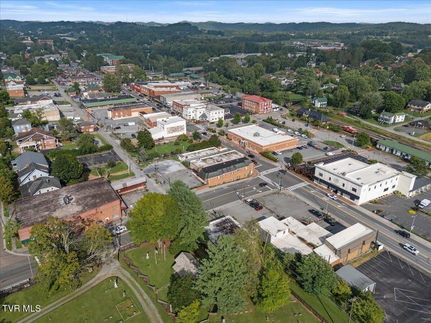 Photo #40: 121 Russell Road