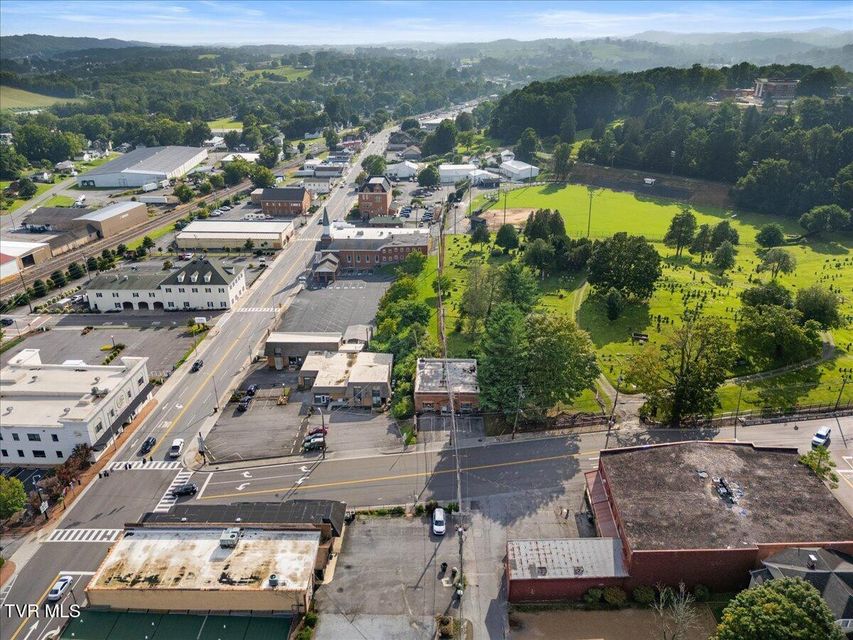 Photo #42: 121 Russell Road