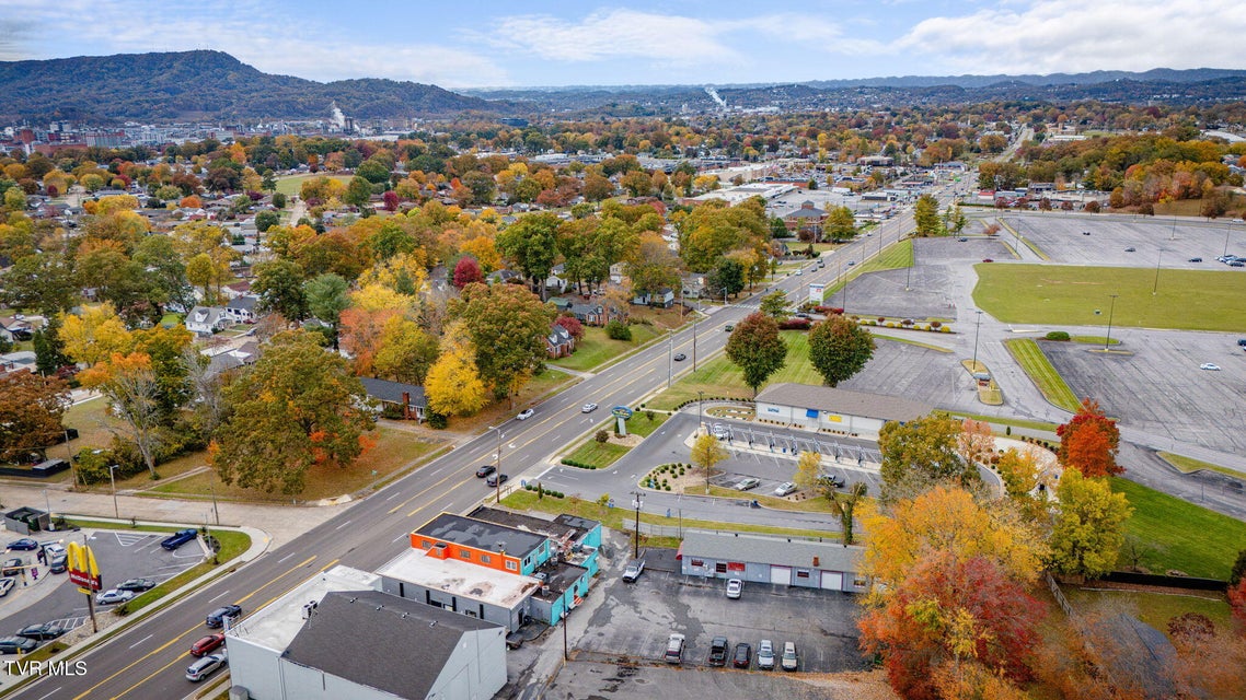 Photo #6: 2303 Fort Henry Dr Drive