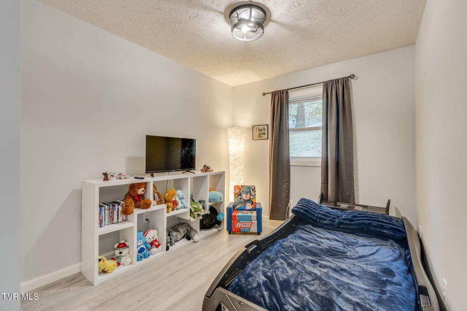 Photo #19: 447 Pine Street