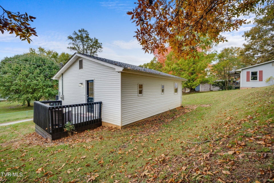 Photo #22: 447 Pine Street