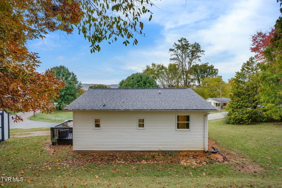 Photo #23: 447 Pine Street