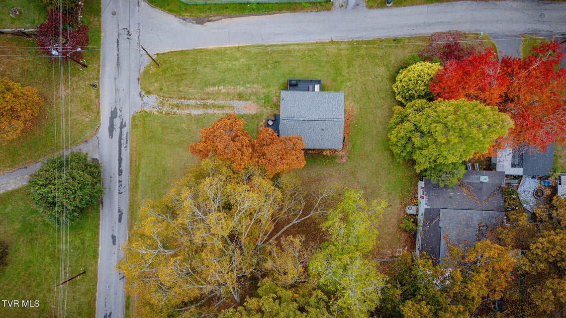 Photo #32: 447 Pine Street