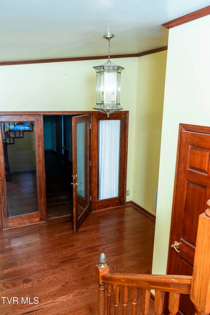 Photo #40: 904 Forest Avenue