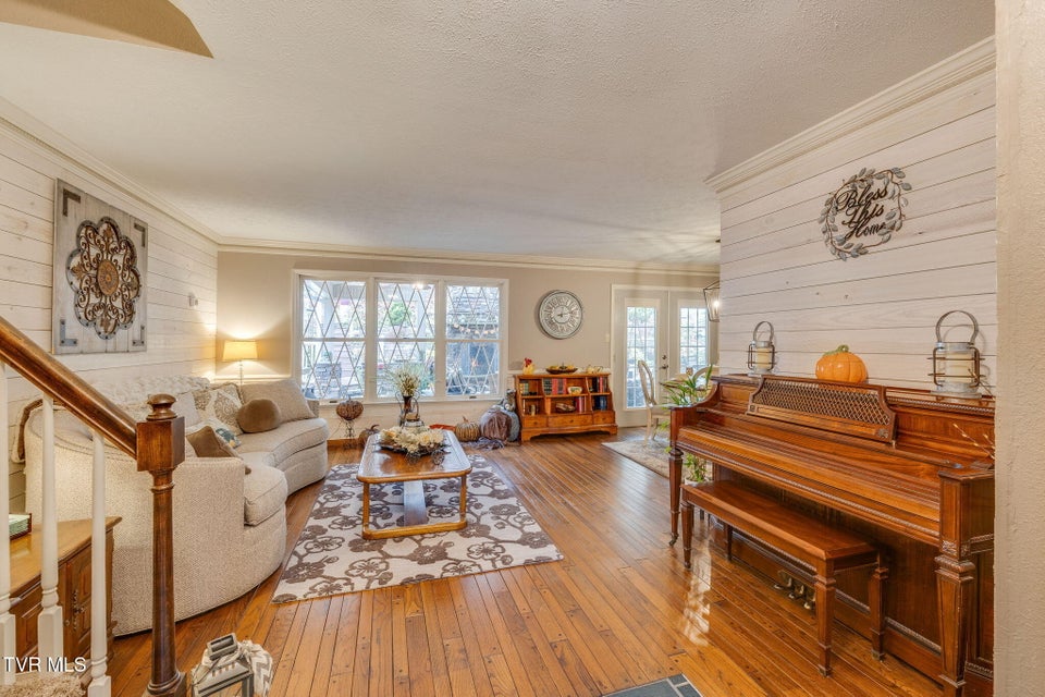 Photo #8: 8651 Curtiss Hill Road