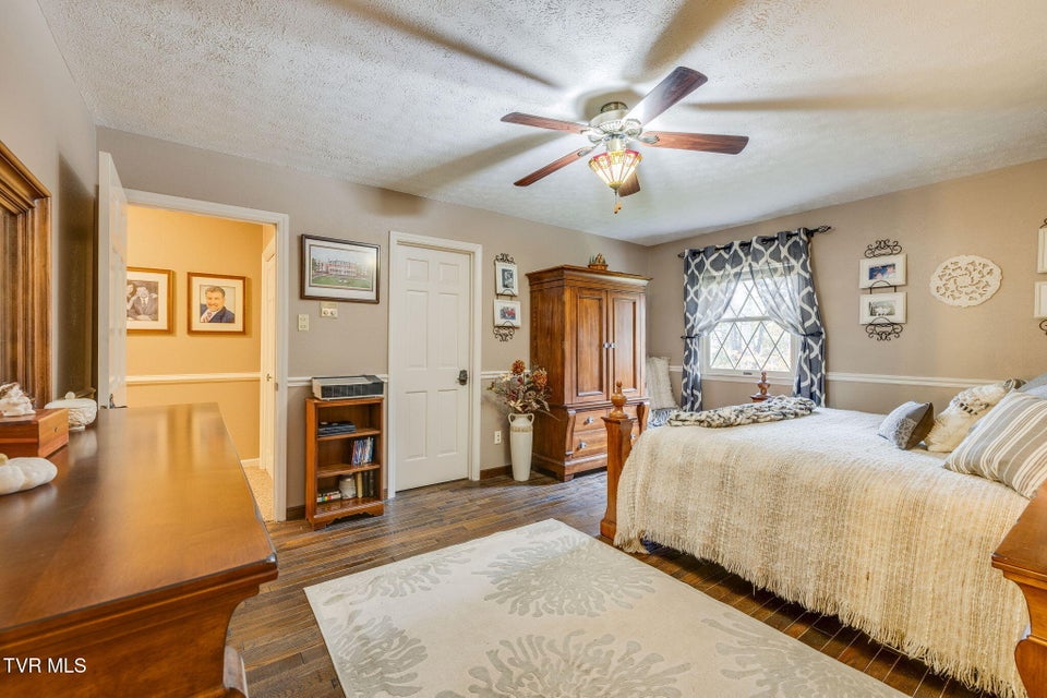 Photo #26: 8651 Curtiss Hill Road