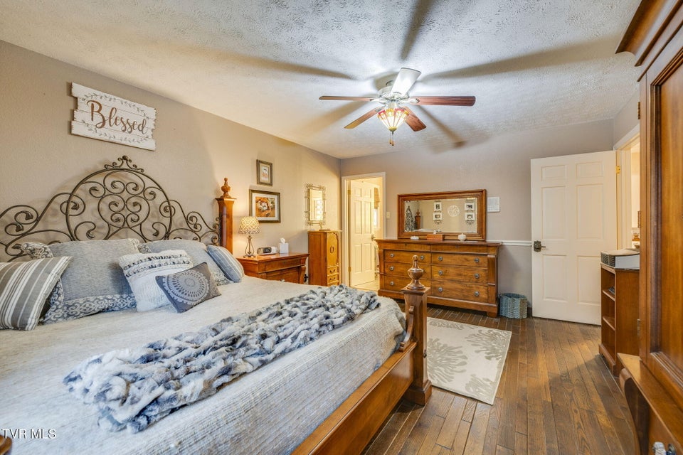 Photo #27: 8651 Curtiss Hill Road