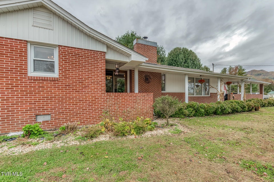 Photo #38: 2035 Highway 107 