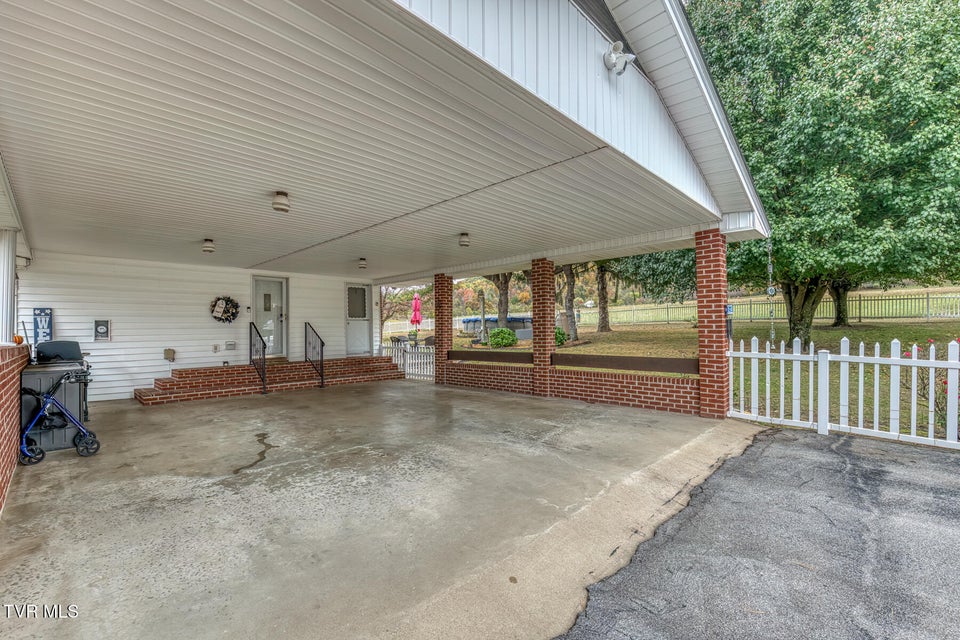 Photo #45: 2035 Highway 107 