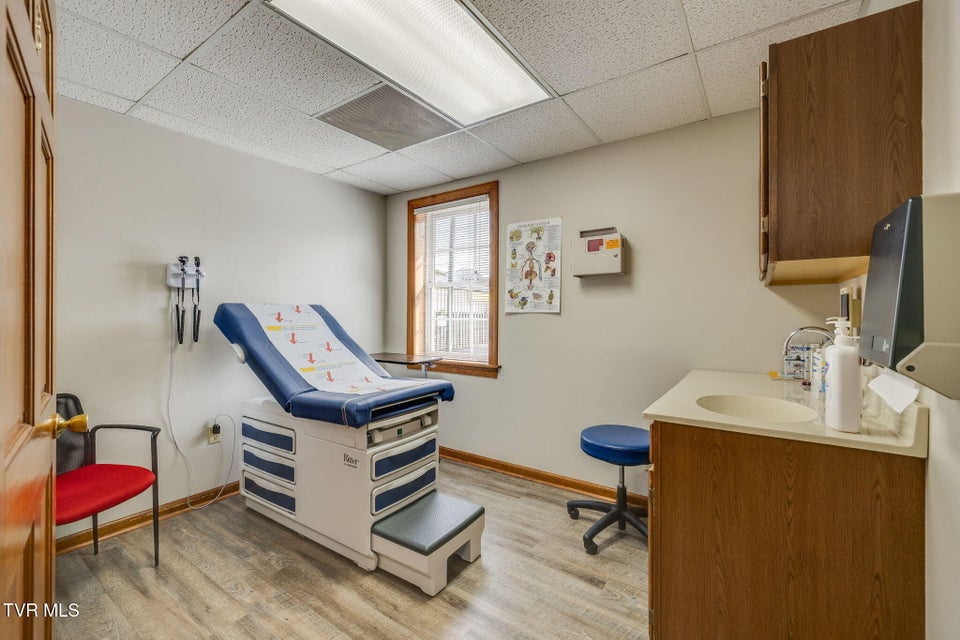 Photo #34: 933 Highway 126 