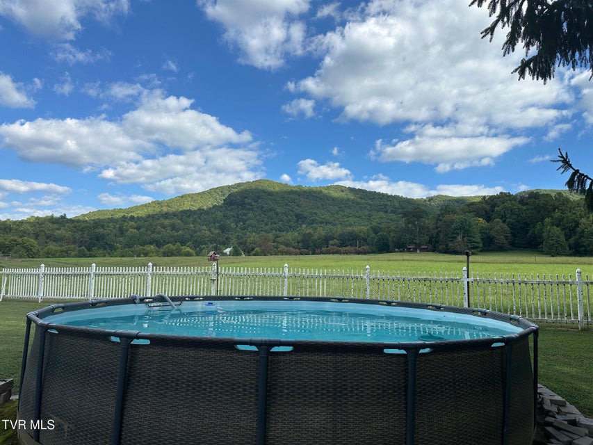 Photo #66: 2035 Highway 107 