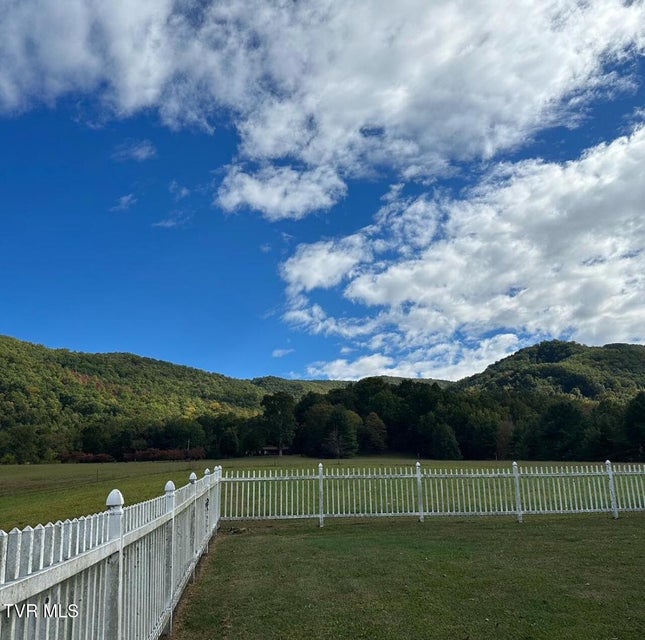 Photo #67: 2035 Highway 107 