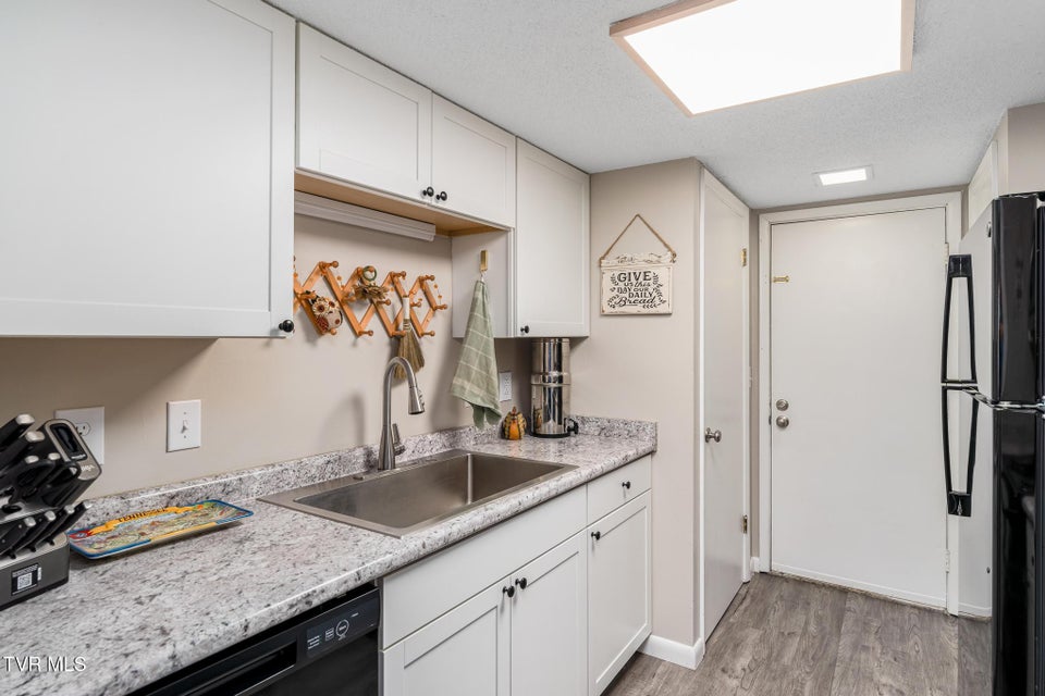 Photo #13: 500 Pilgrim Court