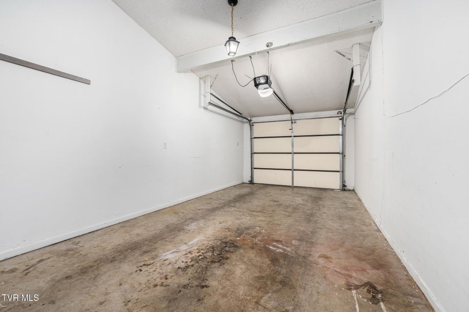 Photo #35: 500 Pilgrim Court