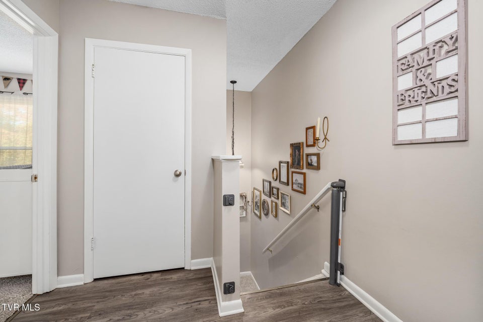 Photo #17: 500 Pilgrim Court