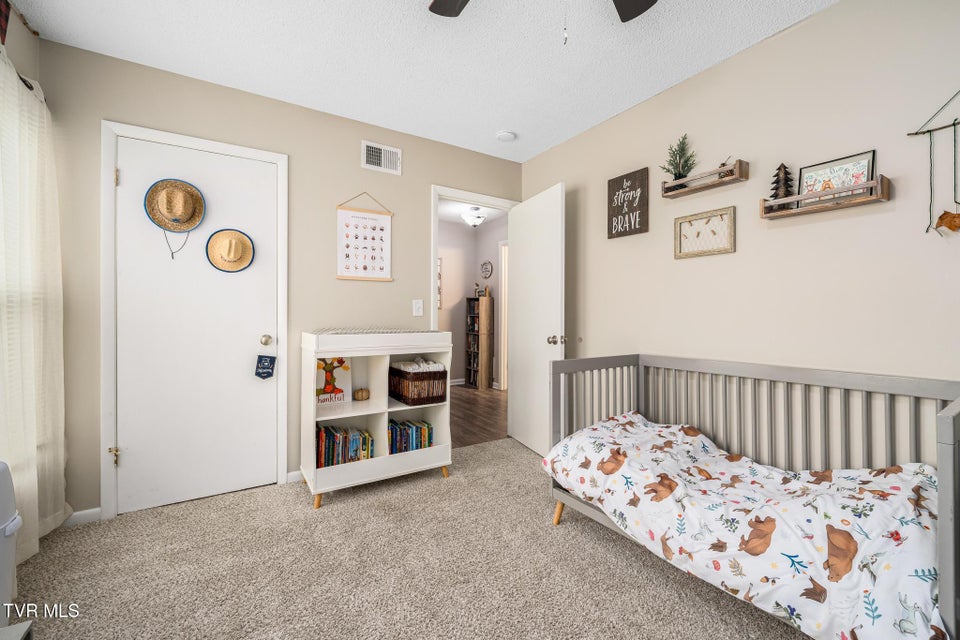 Photo #21: 500 Pilgrim Court