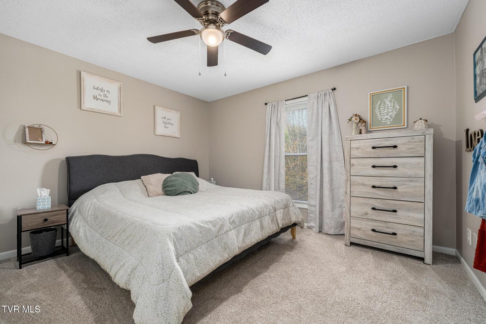 Photo #22: 500 Pilgrim Court