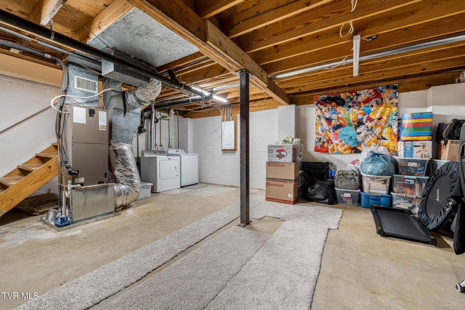 Photo #25: 500 Pilgrim Court