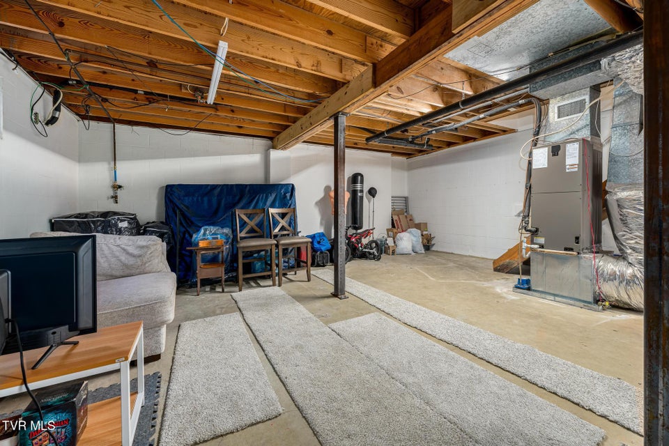 Photo #26: 500 Pilgrim Court