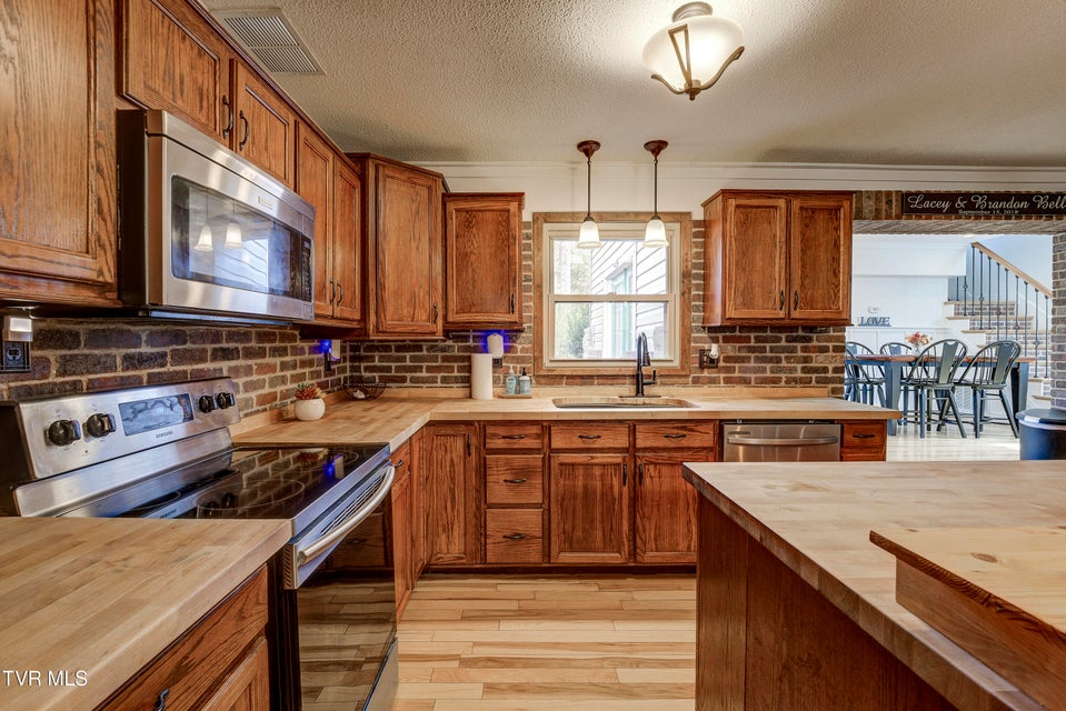 Photo #20: 335 Pleasant Hill Place