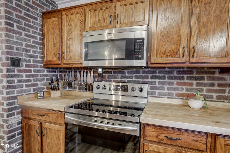 Photo #22: 335 Pleasant Hill Place